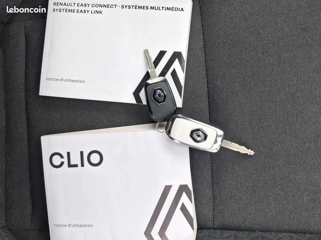 RENAULT Clio TCe 90 Equilibre (image 29)
