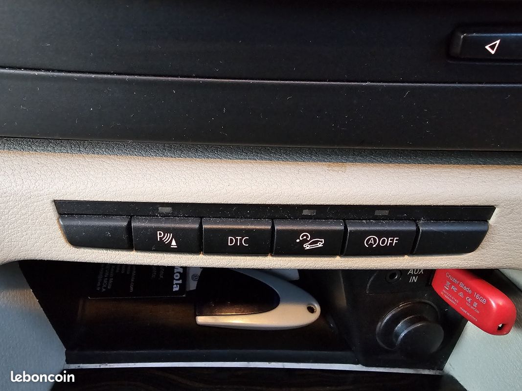 BMW X1 E84 sDrive 20d 177 ch Luxe - INTÉRIEUR CUIR ? SIÈGES CHAUFFANTS ? CARPLAY (image 18)
