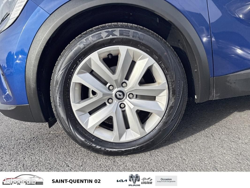 Renault Captur E-Tech 145 - 21 Business (image 12)