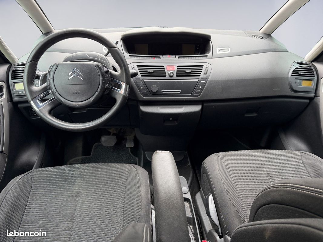 CITROEN C4 PICASSO HDi 110 Exclusive (image 11)