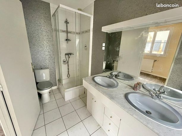 Maison 7 pièces 166 m² — 12