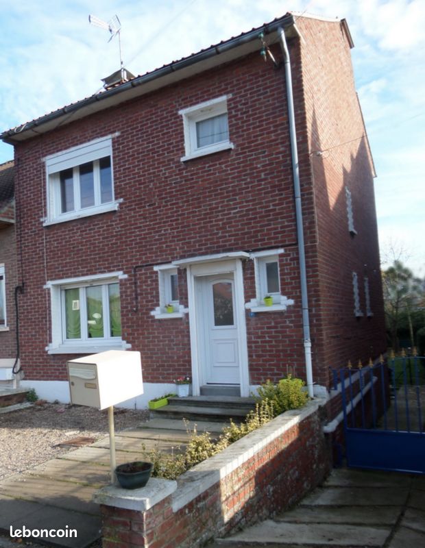 Maison 6 pièces 81 m² · à Auberchicourt · 81 m² · 826 €/mois