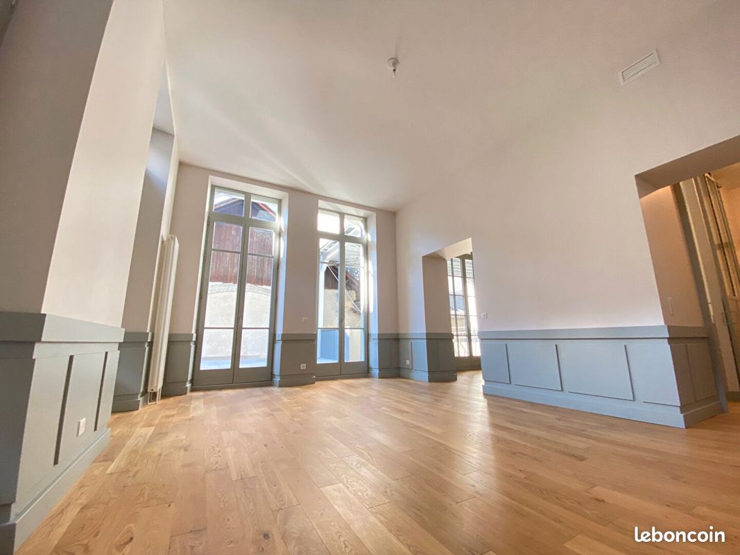 Appartement 4 pièces 107 m² · à Chambéry · 107 m² · 1 776 €/mois