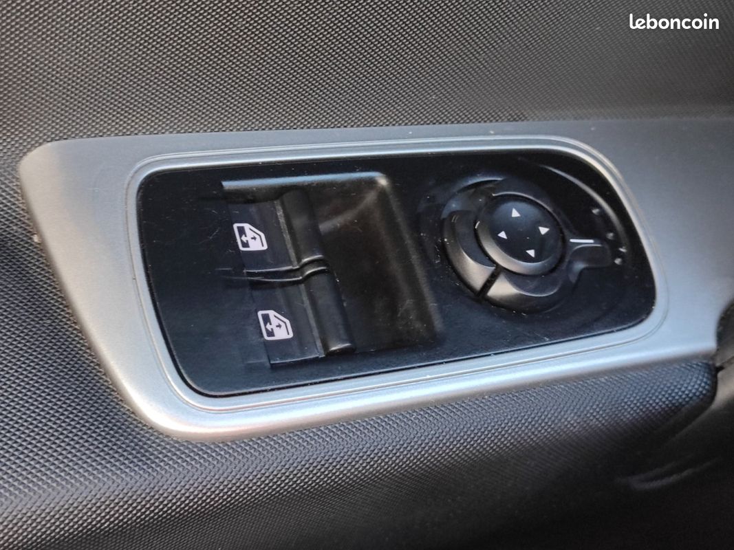 ALFA ROMEO MITO SERIE 3 MY18 1.4 TB MultiAir Start Stop 140 Alfa TCT Imola (image 11)