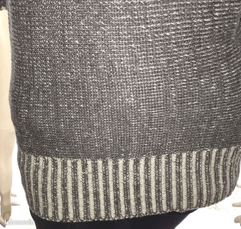 Pull Gris Femme Jennyfer Taille 36 - Acrylique - Occasion Très Bon état - Style Casual