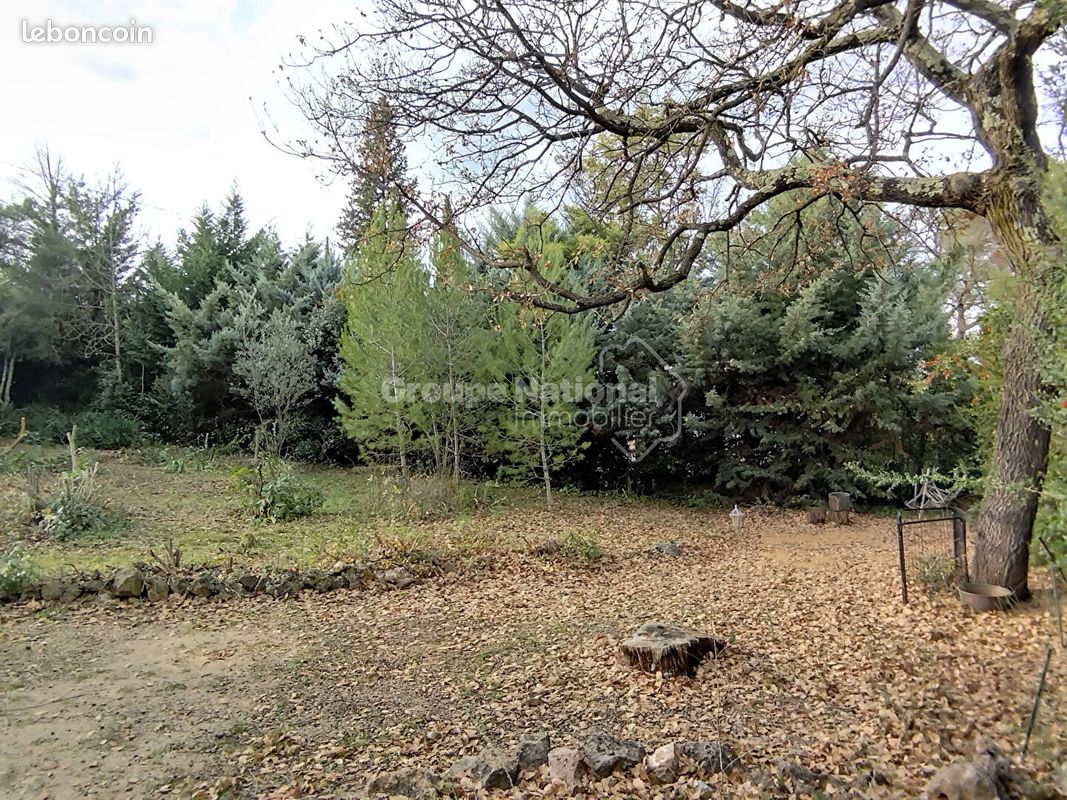 Terrain 467 m² · au Thoronet · 467 m² · 119 000 €