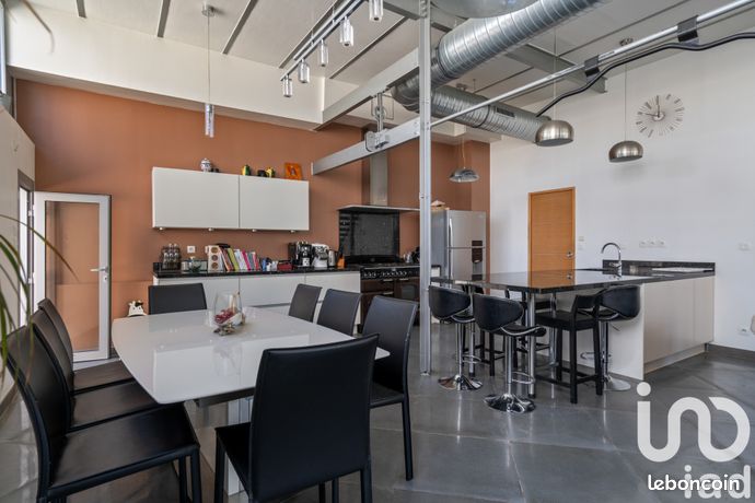 Maison familiale 5 pièces 223 m² — 9