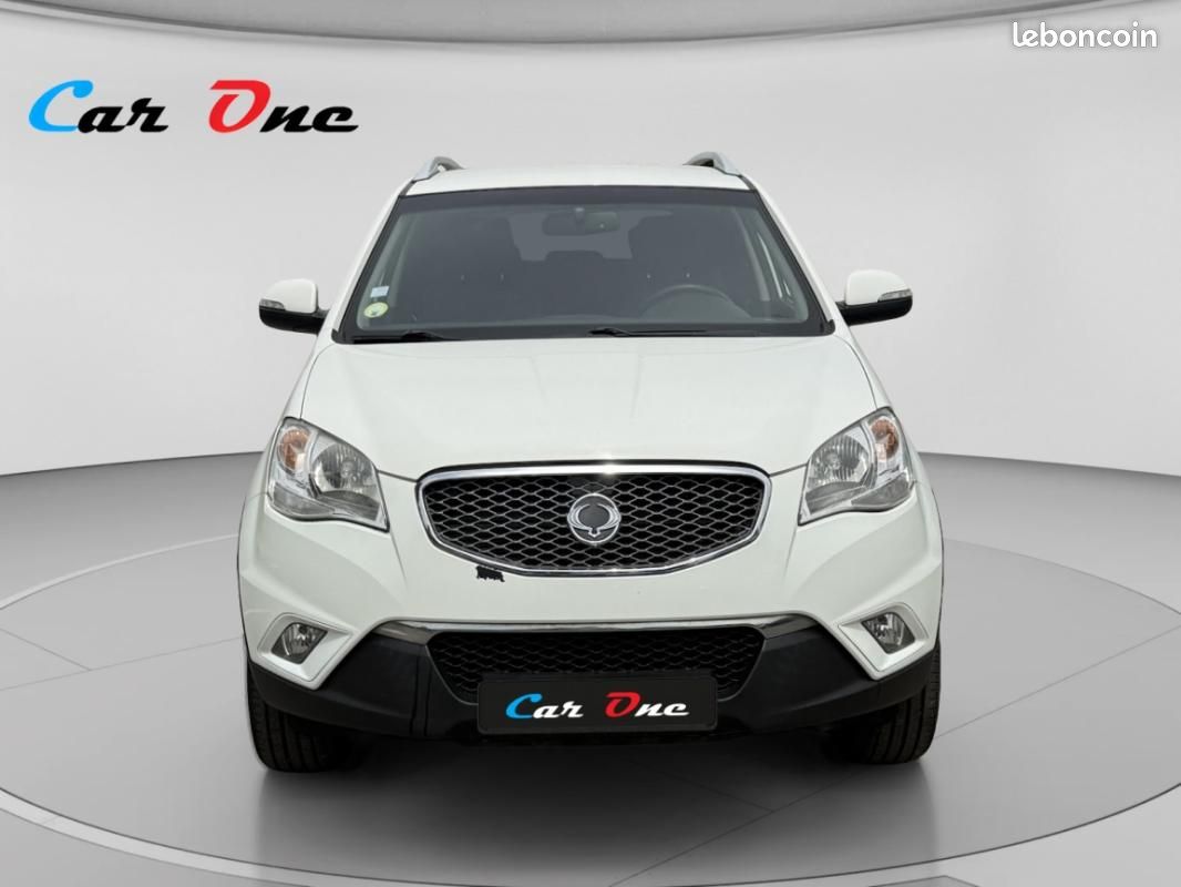 Ssangyong Korando 2.0 TD 175cv 200 e-XDI 2WD Luxe (image 2)