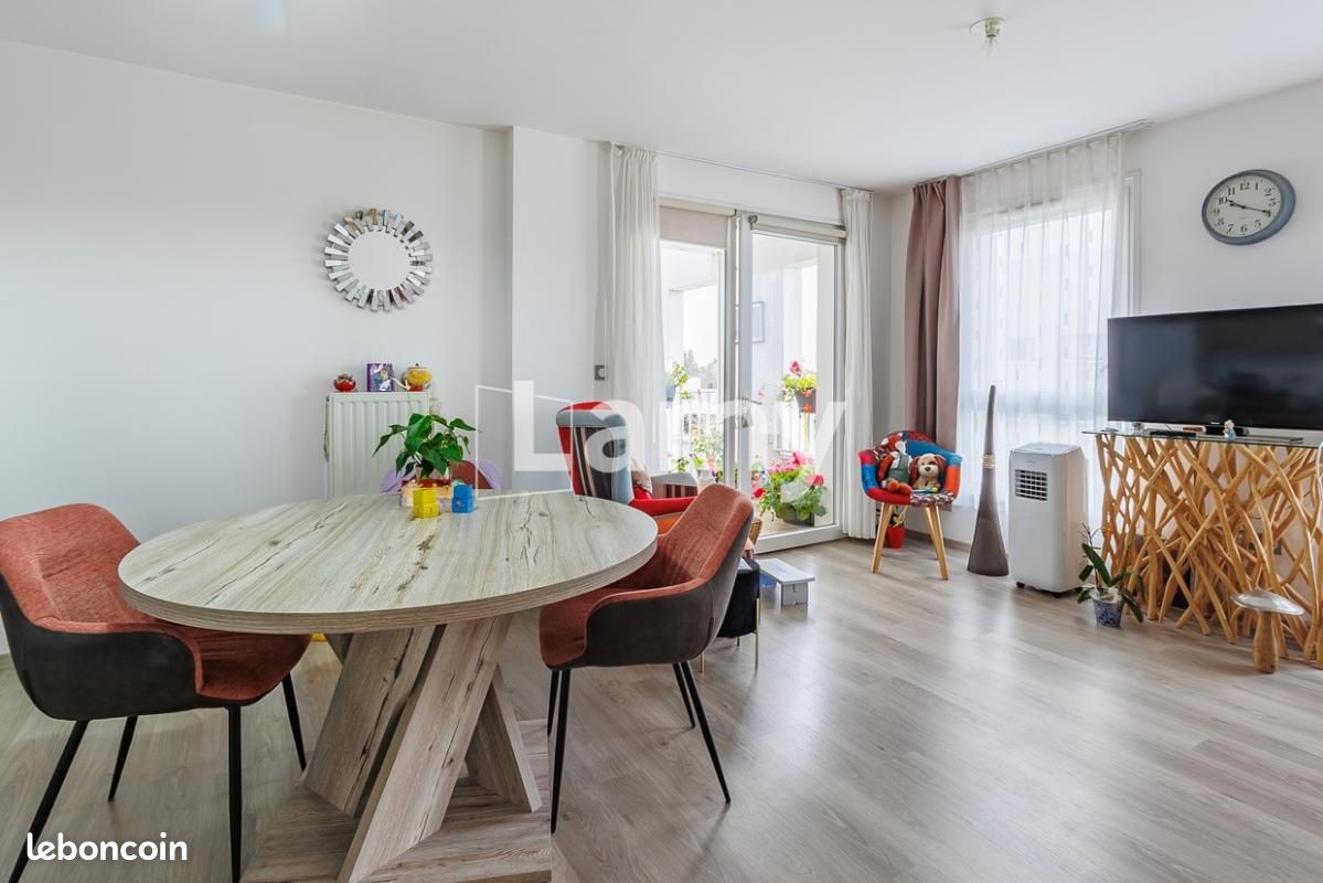 Appartement 2 pièces 45 m² · à Quesnoy-sur-Deûle · 45 m² · 150 000 €