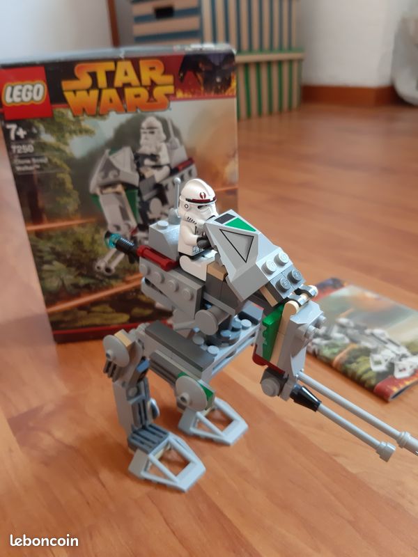 Clone Scout Walker LEGO Star Wars 7250 Jeux Jouets