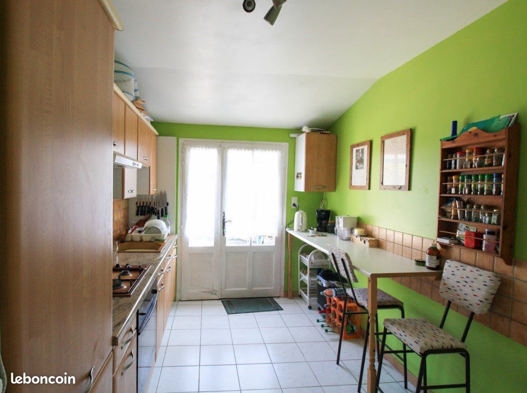 Maison 4 pièces 83 m² - Saint-Pierre-de-l'Isle 17330 (image principale 4)