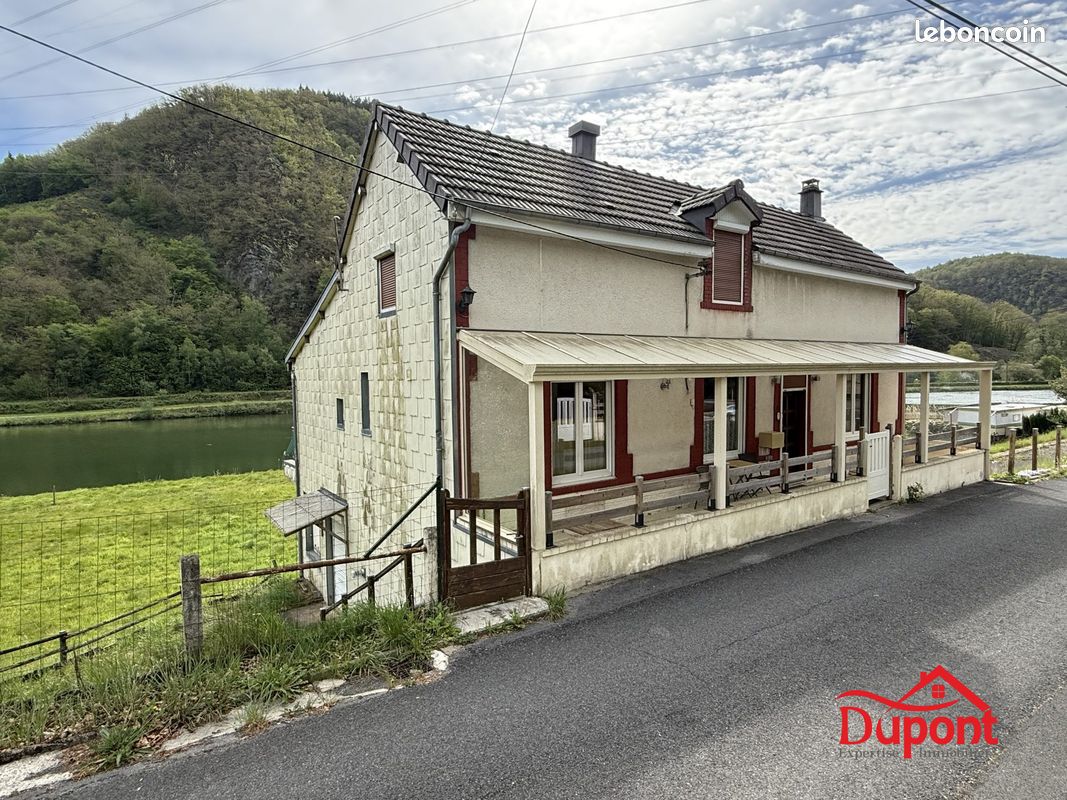 Maison 6 pièces 130 m² · à Laifour · 130 m² · 244 400 €