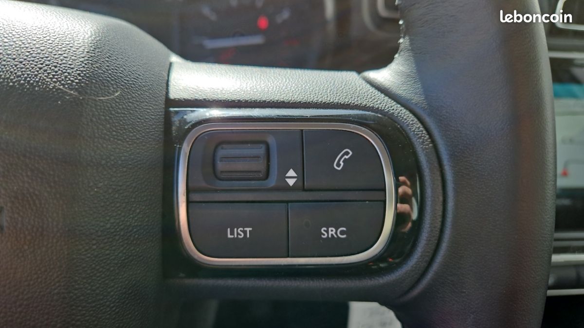 Citroën C3 BLUEHDI 100 SS BVM5 SHINE BUSINESS (image 19)