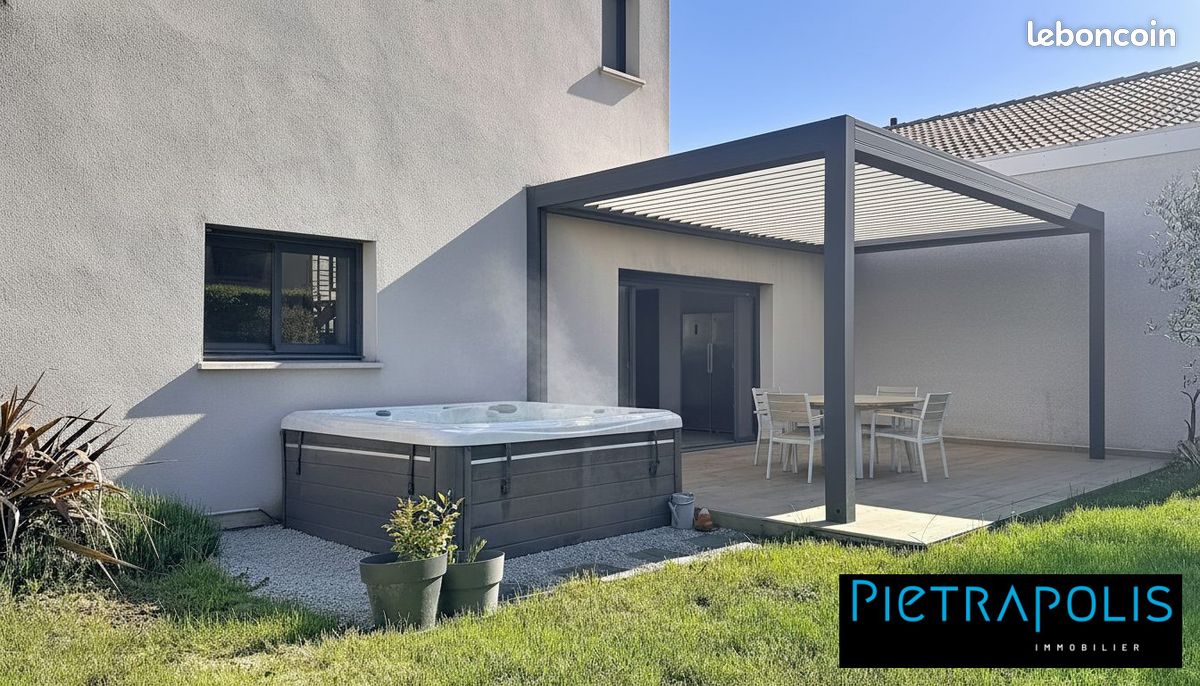 Maison 5 pièces 128 m² · à Reyrieux · 128 m² · 465 000 €