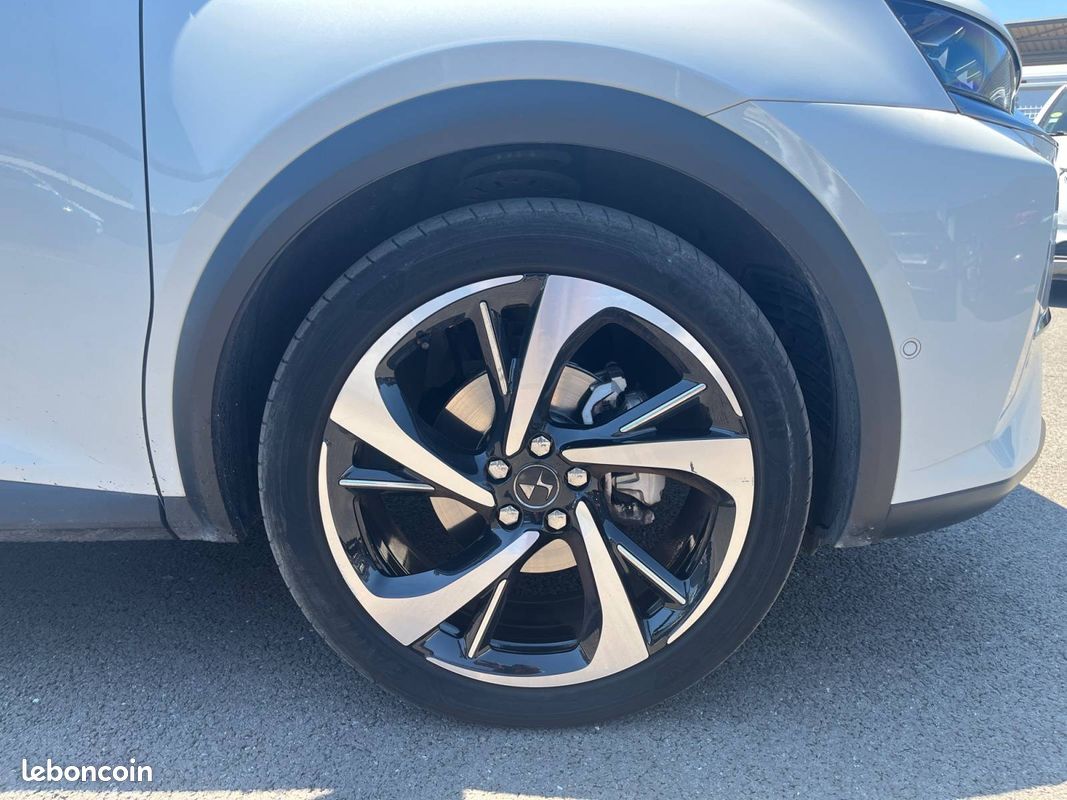 DS DS7 Crossback BlueHDi 130 EAT8 Rivoli (image 16)