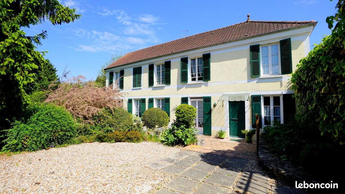 Maison 6 pièces 142 m² · à Épône · 142 m² · 499 000 €
