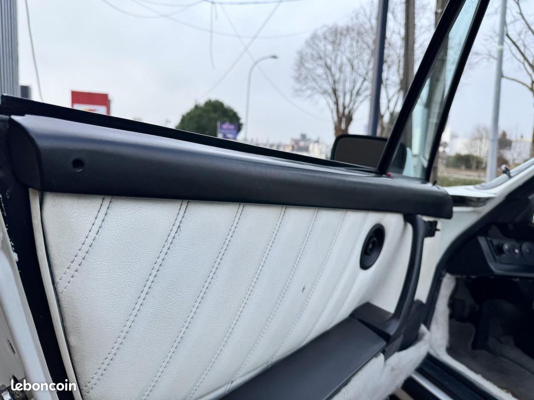 PORSCHE 911 Cabriolet 3.0i TYPE G CABRIOLET SC (image 19)
