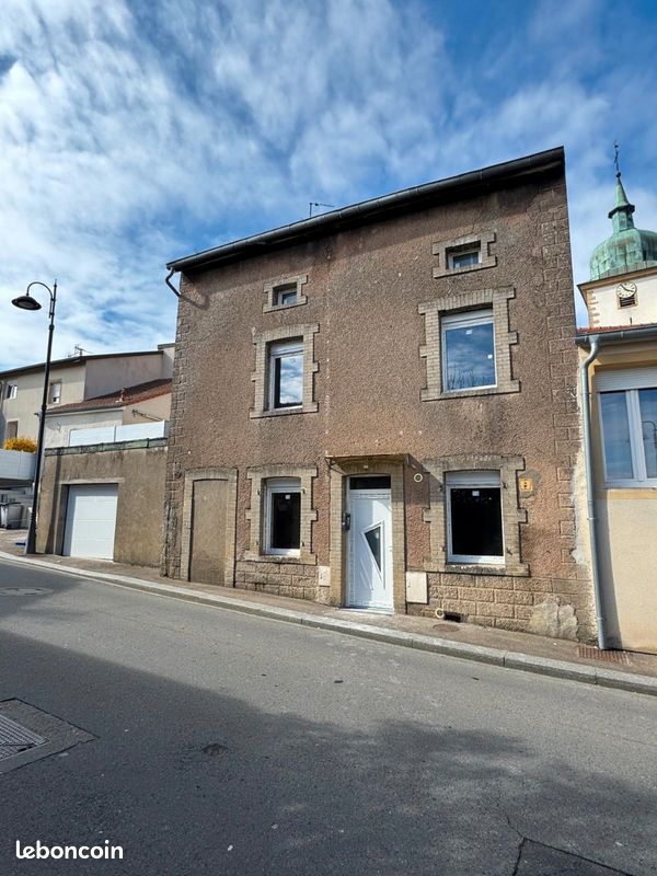 Maison 4 pièces 150 m² · à Valleroy · 150 m² · 88 500 €