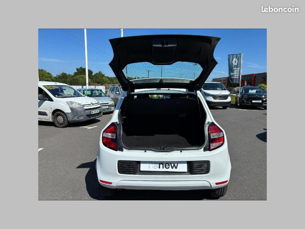 Renault Twingo III 1.0 SCE 70 E6 LIFE TEINTE BLANC (image 8)