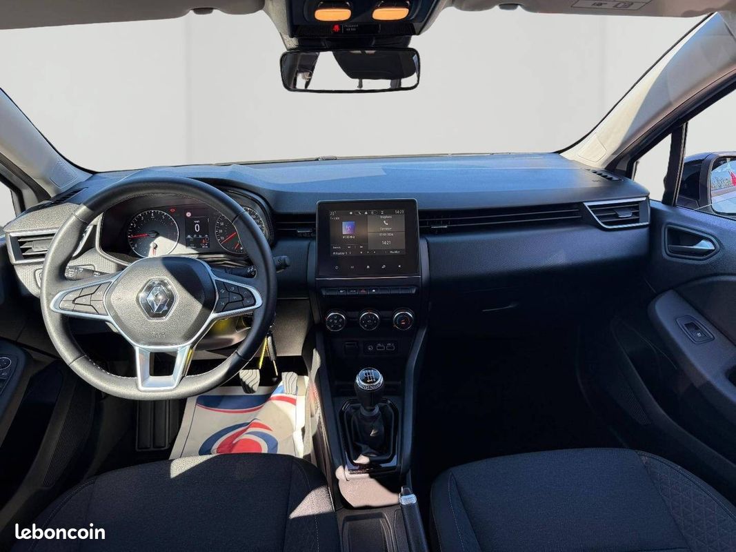 RENAULT Clio TCe 90 Equilibre (image 14)