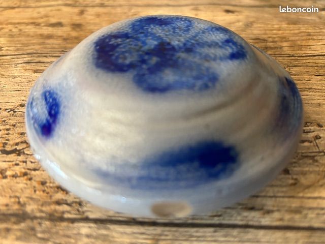 Ancien VINAIGRIER tonneau en GRES d'ALSACE décor foral bleu cobalt (image 5)