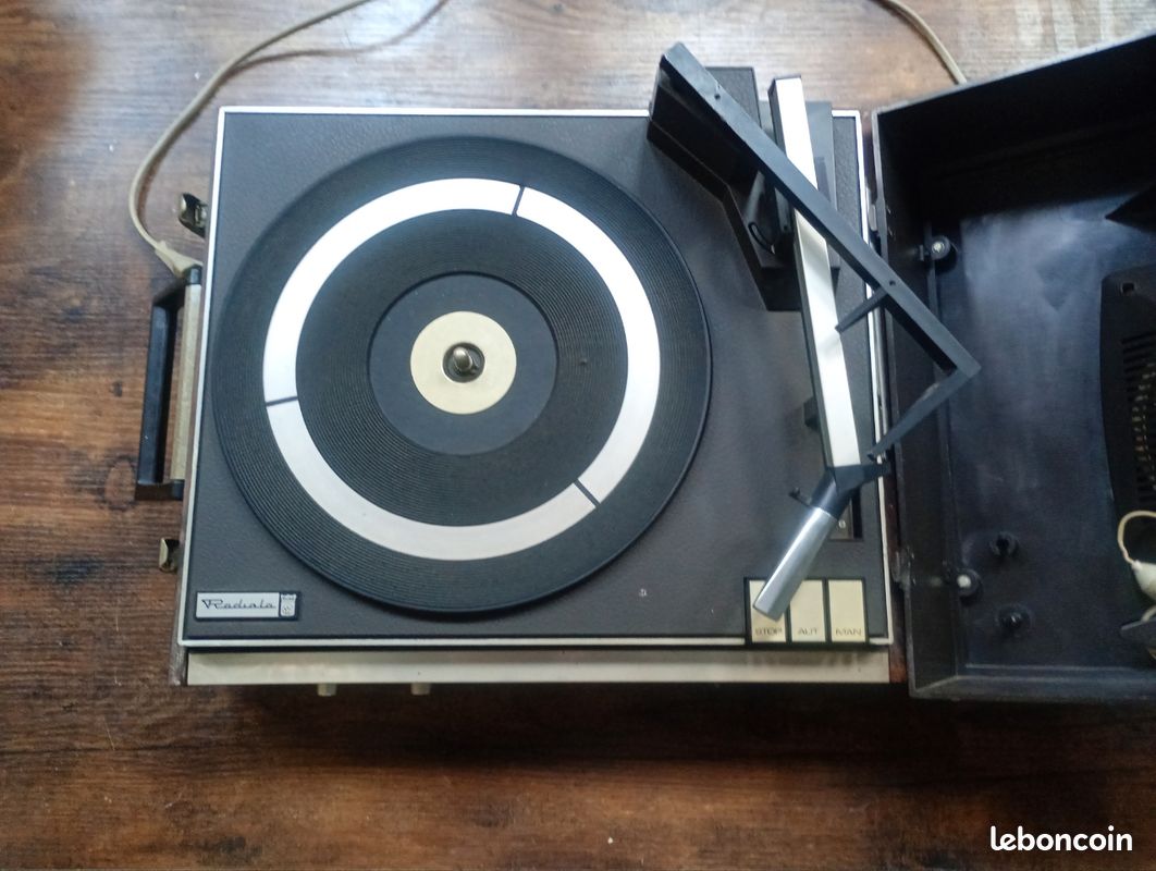 Platine Vinyle Radiola Vintage Rouge - Pour Pièces Ou Réparation