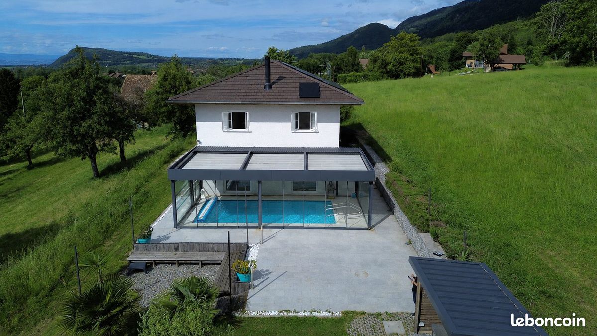 Maison 7 pièces 159 m² · à Fessy · 159 m² · 690 000 €
