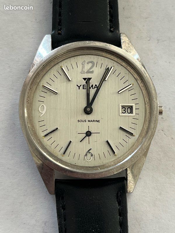 Montre Vintage Yema YE 288 - Mouvement Quartz - Pièce Détachée Ou Collection - Occasion à Restaurer