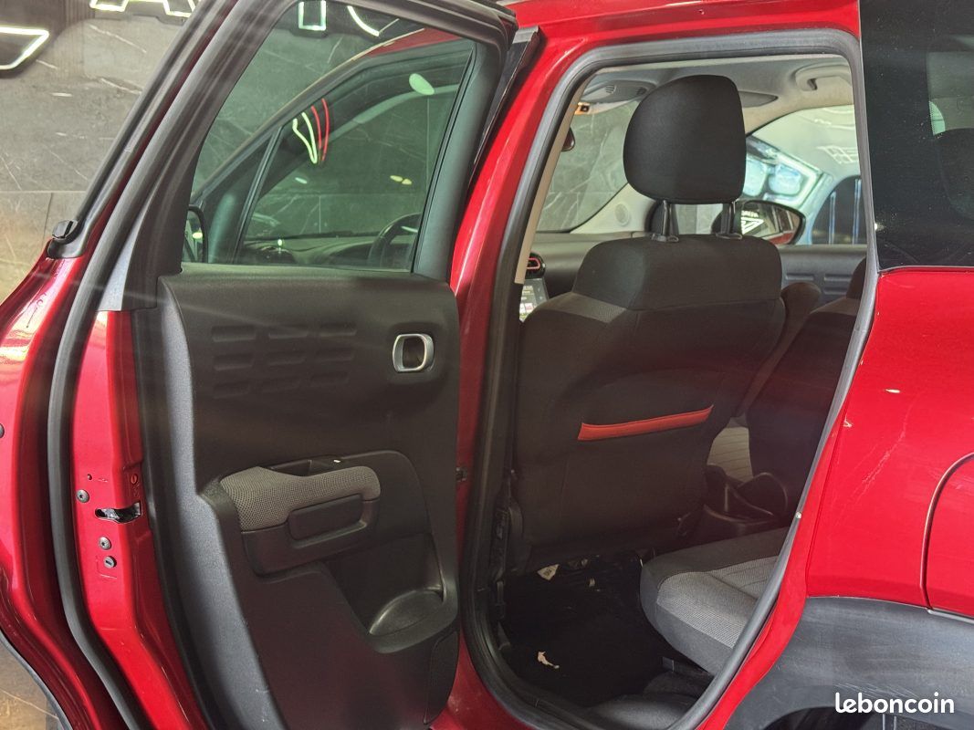Citroen c3 aircr. 1.5 blue hdi 100 live 2020 (image 12)