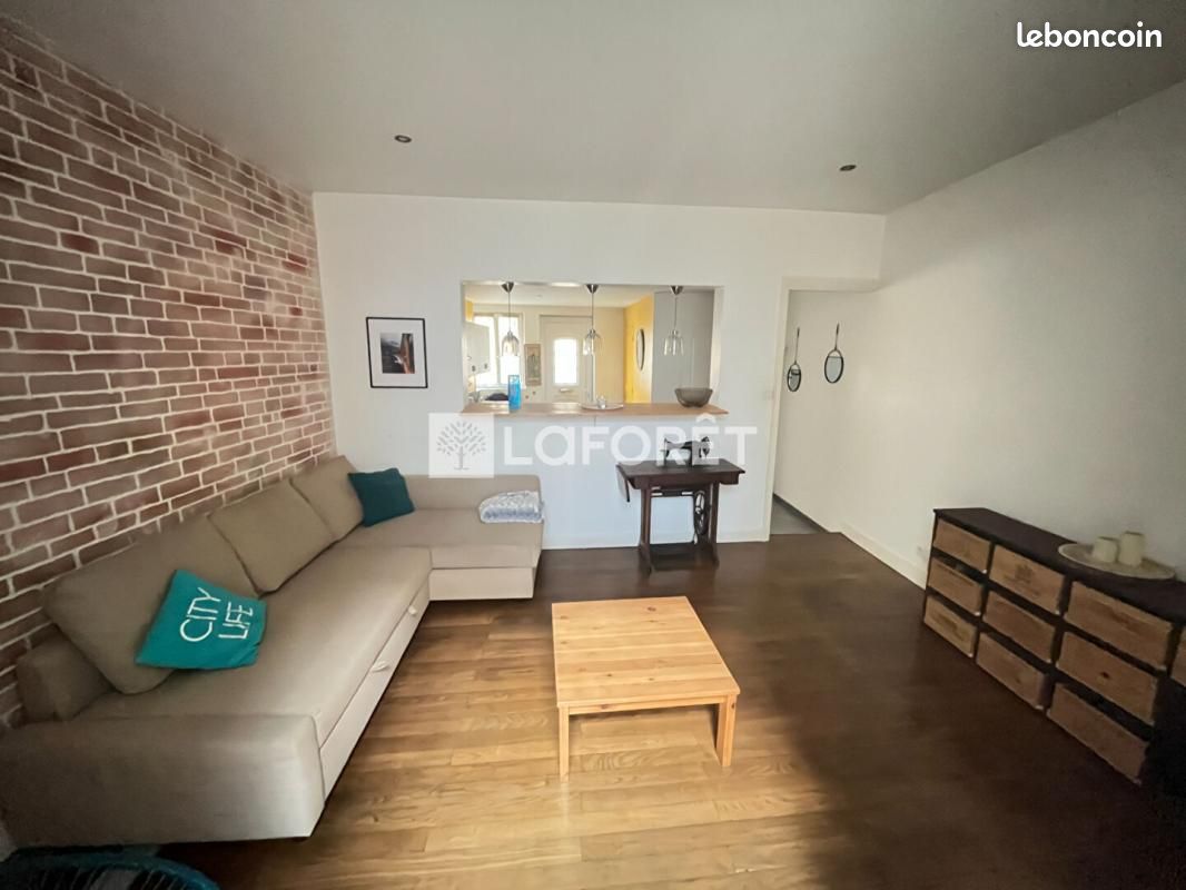 Maison 4 pièces 83 m² · à Cognac · 83 m² · 825 €