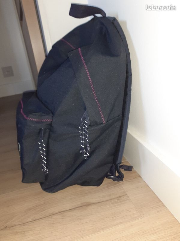 Sac à dos Eastpak bleu marine (image 4)