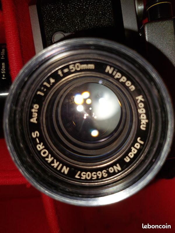 Nikon : Appareils photo numériques, objectifs et accessoires de