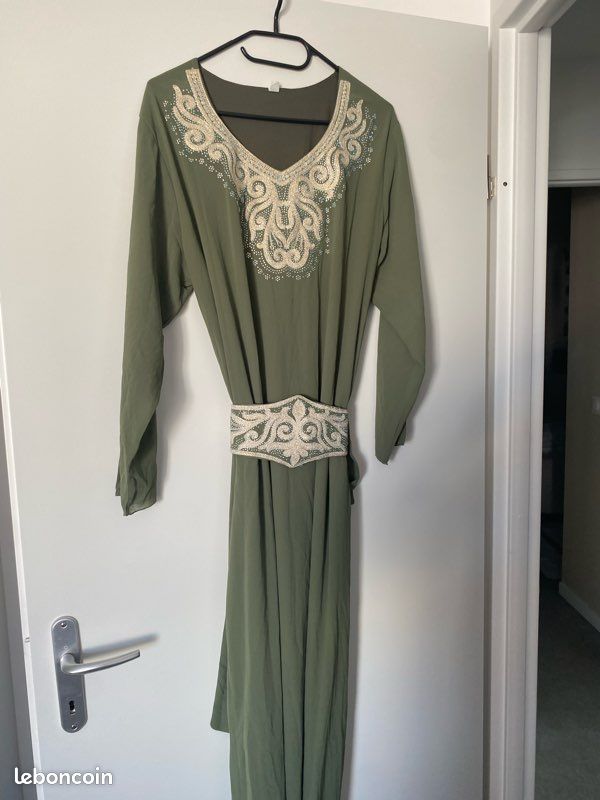 Robe de cérémonie abaya (image 2)