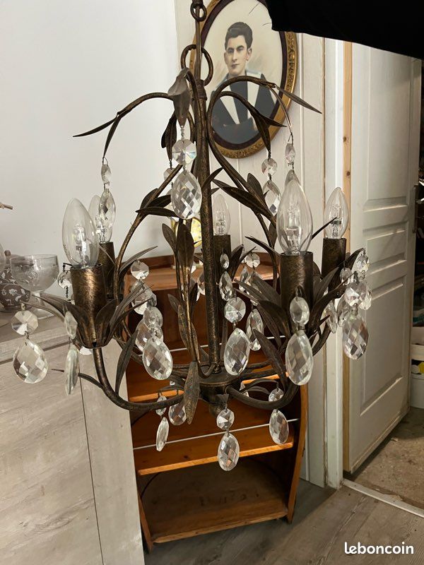 Lustre (image 1)