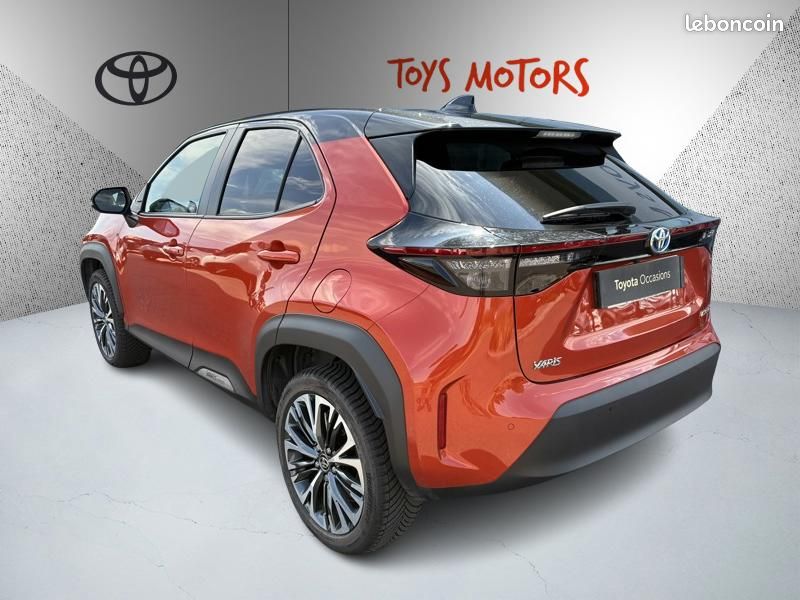 Toyota Yaris Cross 116H COLLECTION Pano Tech (image 3)