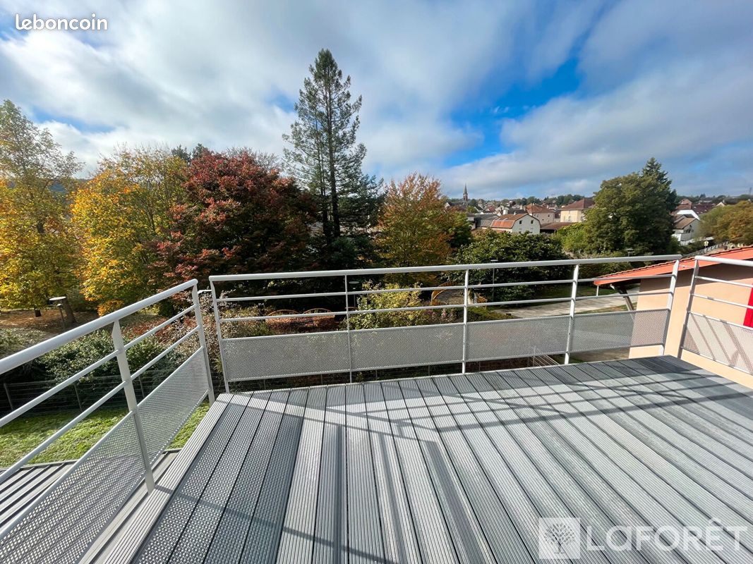 Appartement 5 pièces 86 m² · à Seloncourt · 86 m² · 900 €/mois