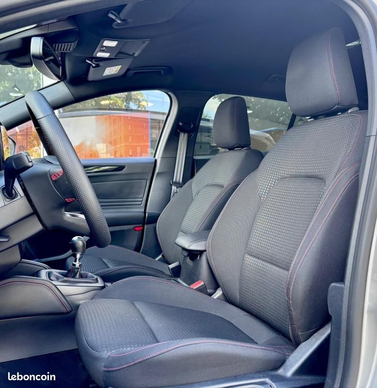 Ford Focus SW 1.0 EcoBoost 125 S&S mHEV ST-Line X (image 4)