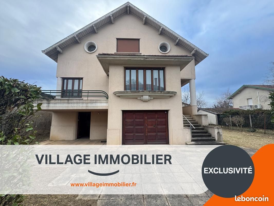 Maison 6 pièces 164 m² · à Saint-Priest · 164 m² · 365 000 €