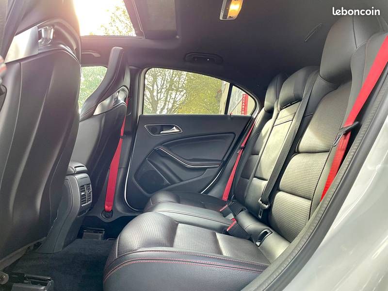 MERCEDES CLASSE A 45 AMG 4Matic 360 SPEEDSHIFT (image 9)