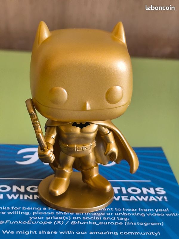 Funko Pop Funkoverse Batman GOLD #20 2019 Collection