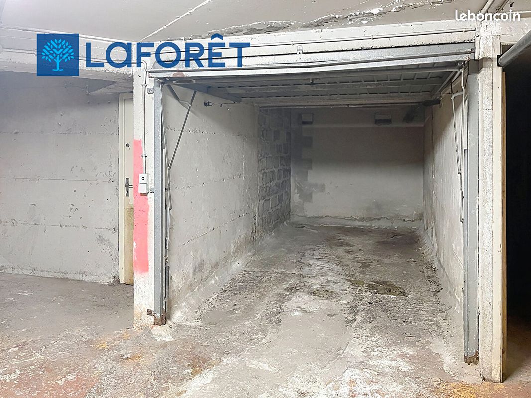 Parking 12 m² · à Cagnes-sur-Mer · 12 m² · 29 000 €