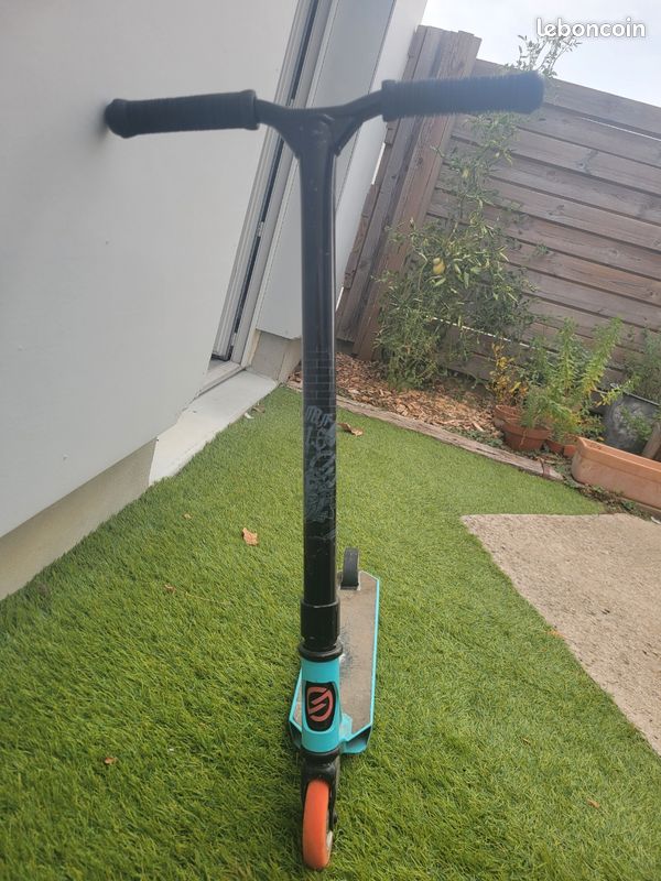 Trotinette freestyle oxelo enfant (image 2)