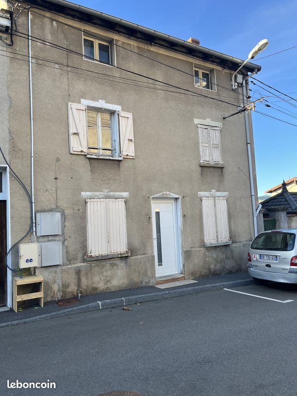 Maison 5 pièces 85 m² · à Cours · 85 m² · 90 000 €
