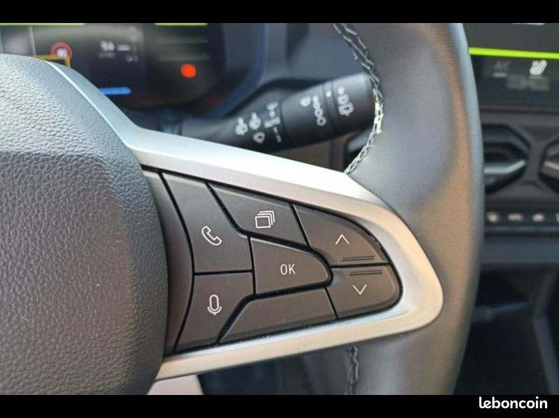 Dacia Duster 1.6 hybrid 140ch Journey (image 18)