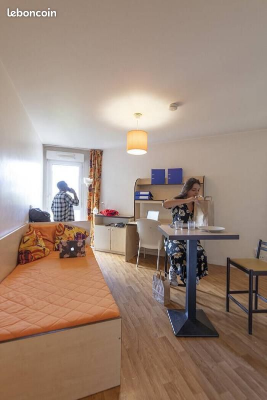 Appartement 1 pièce 16 m² · à Créteil · 16 m² · 745 €/mois