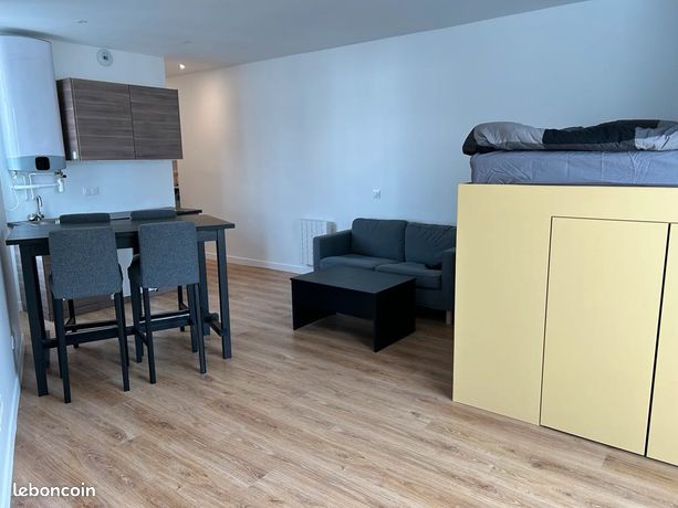 T1 meublé refait à neuf - Nantes centre — 2