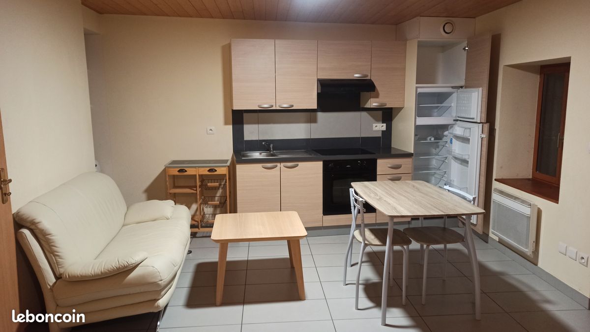 Appartement 1 pièce 31 m² · à Saint-Julien-en-Genevois · 31 m² · 1 050 €/mois