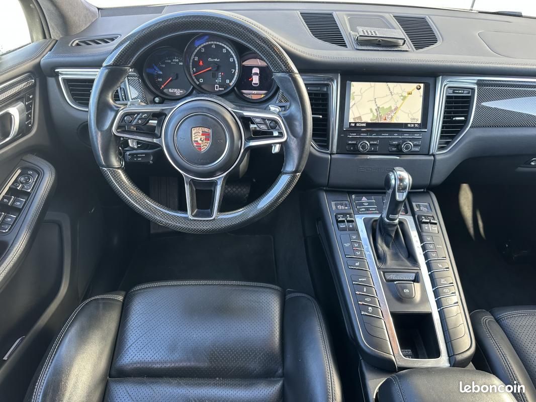 Porsche Macan TURBO 3.6 V6 400 CH PACK CARBONE ECHAP SPORT / BOITE DE TRANSFERT OK REVISION POUR ... (image 15)