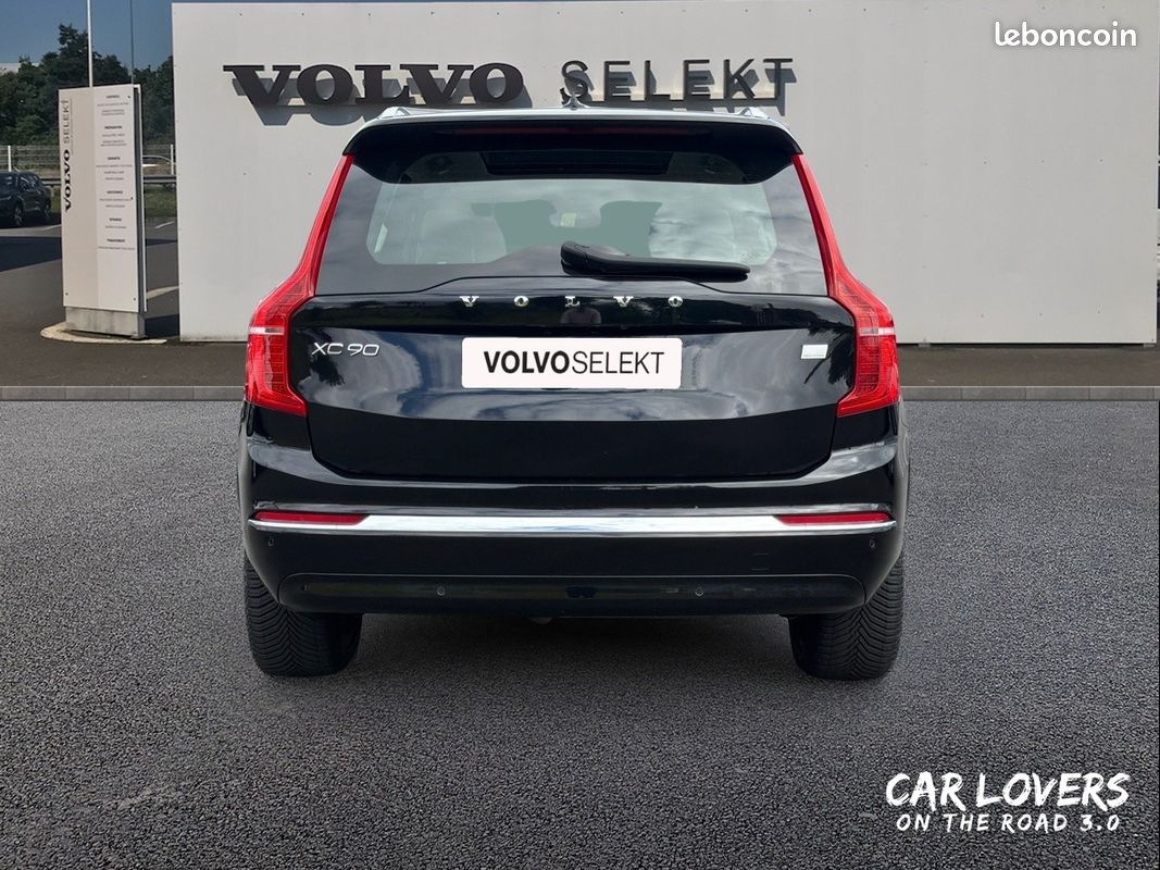 VOLVO XC90 Recharge T8 AWD 310+145 ch Geartronic 8 7pl Ultimate Style Chrome (image 4)