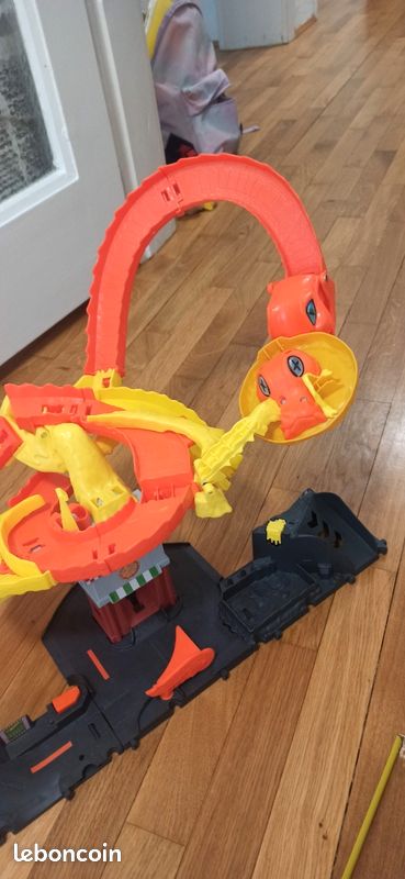 Circuit hot wheels Jeux Jouets